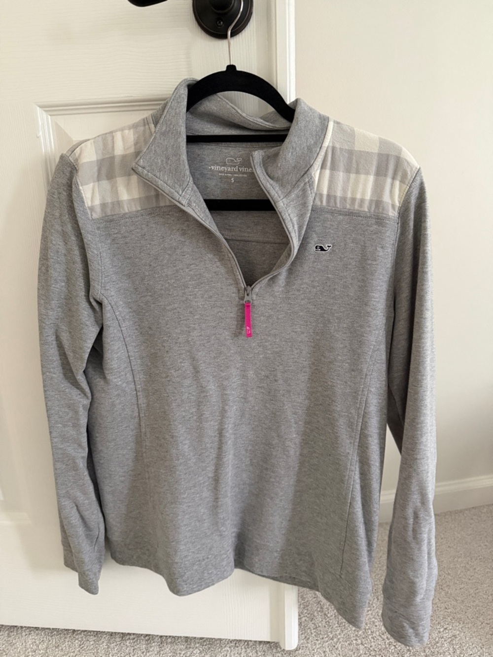 Vineyard Vines Gray Quarter-Zip Pullover with Plaid Yoke